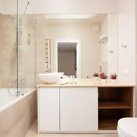Magazynowa By Renters * Warszawa