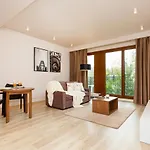 公寓 Magazynowa By Renters *